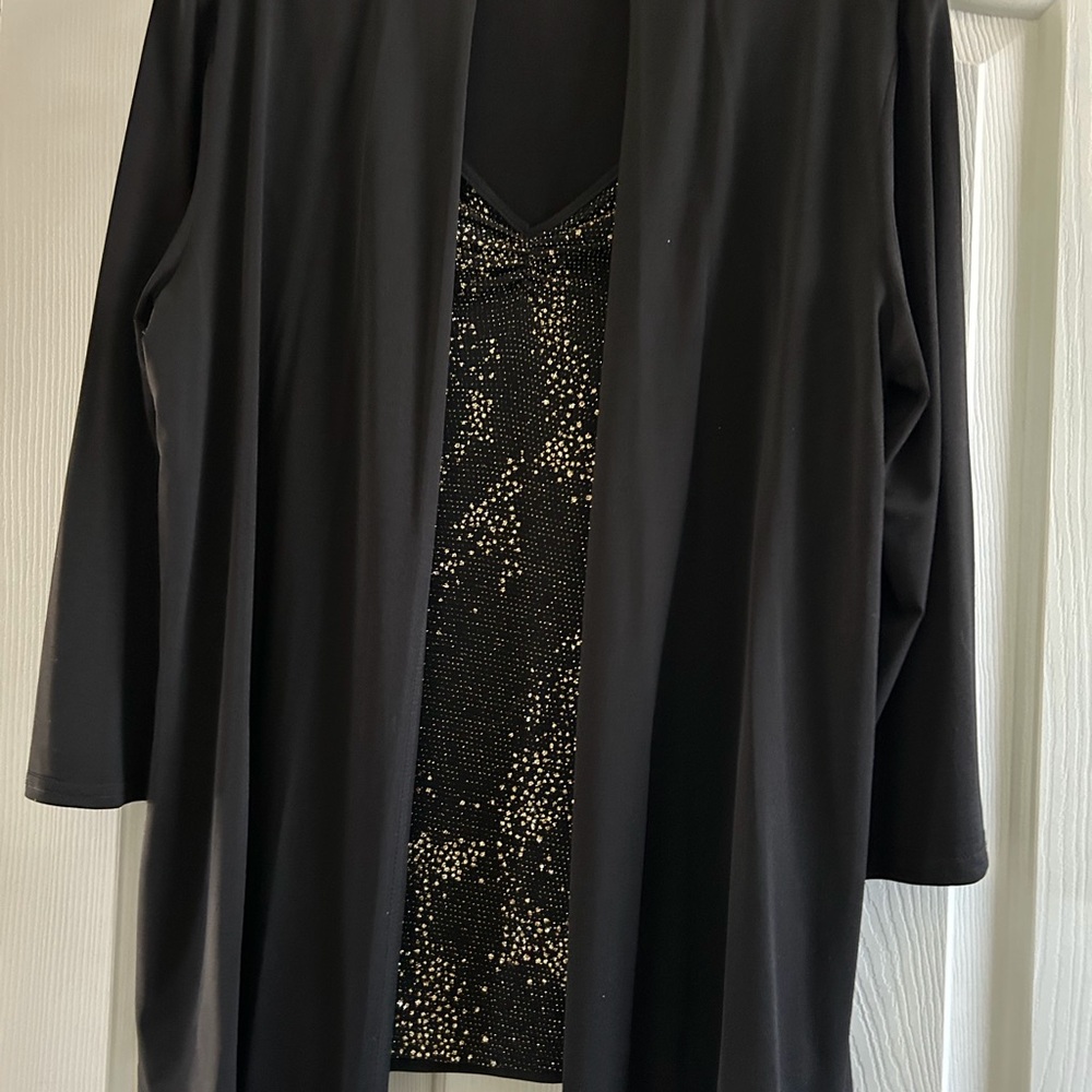 Black & Gold sparkle fooler top